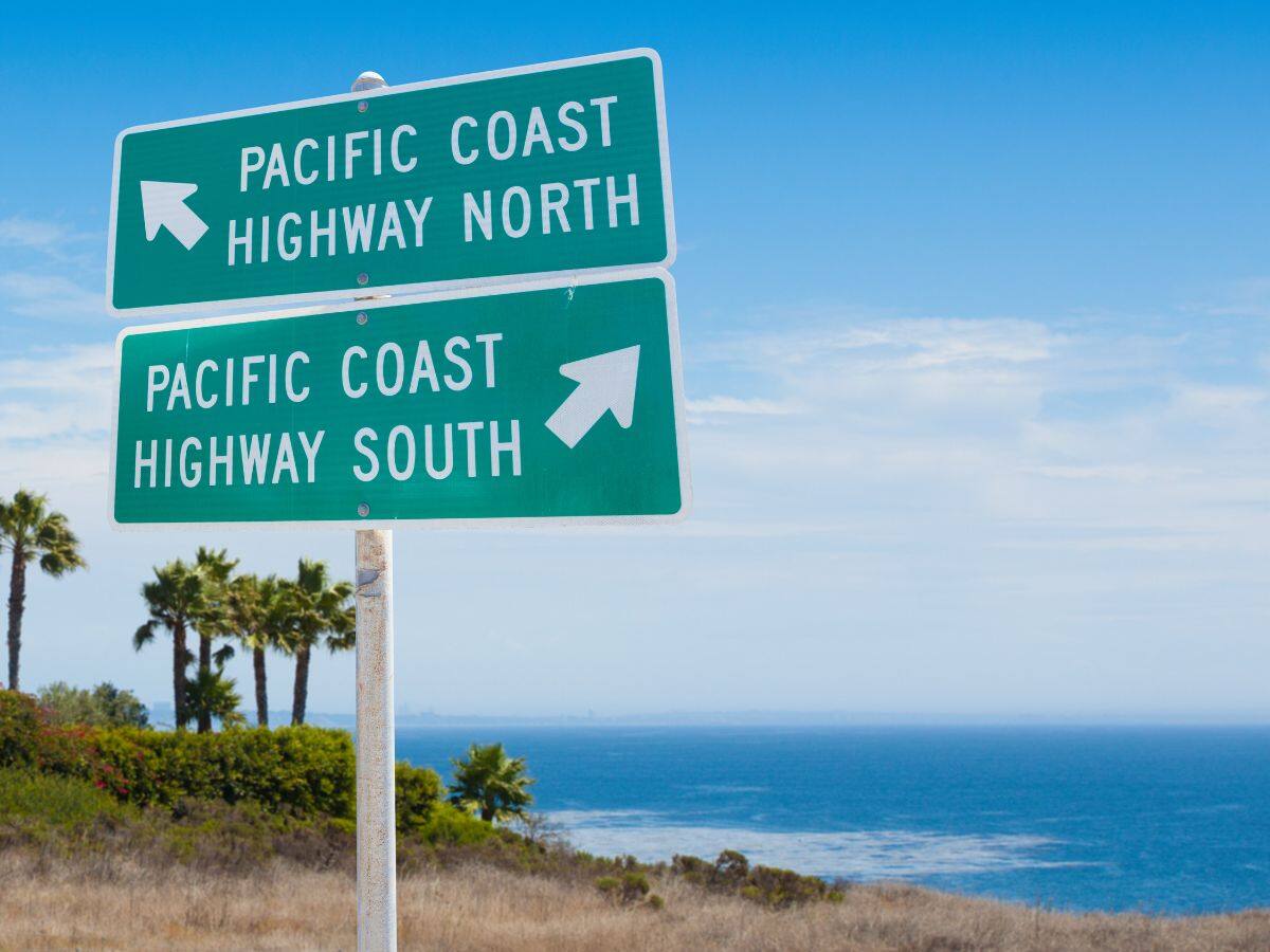 why-highway-sign-boards-are-green-scientific-reason why-highway-sign-boards-are-green-scientific-reason