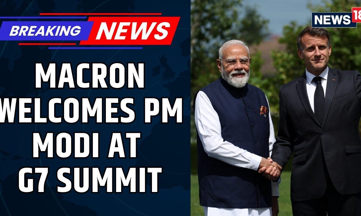 PM Modi Receives Grand Welcome From Macron At G7 Summit In Evian Ahead of Trump Meeting | News18