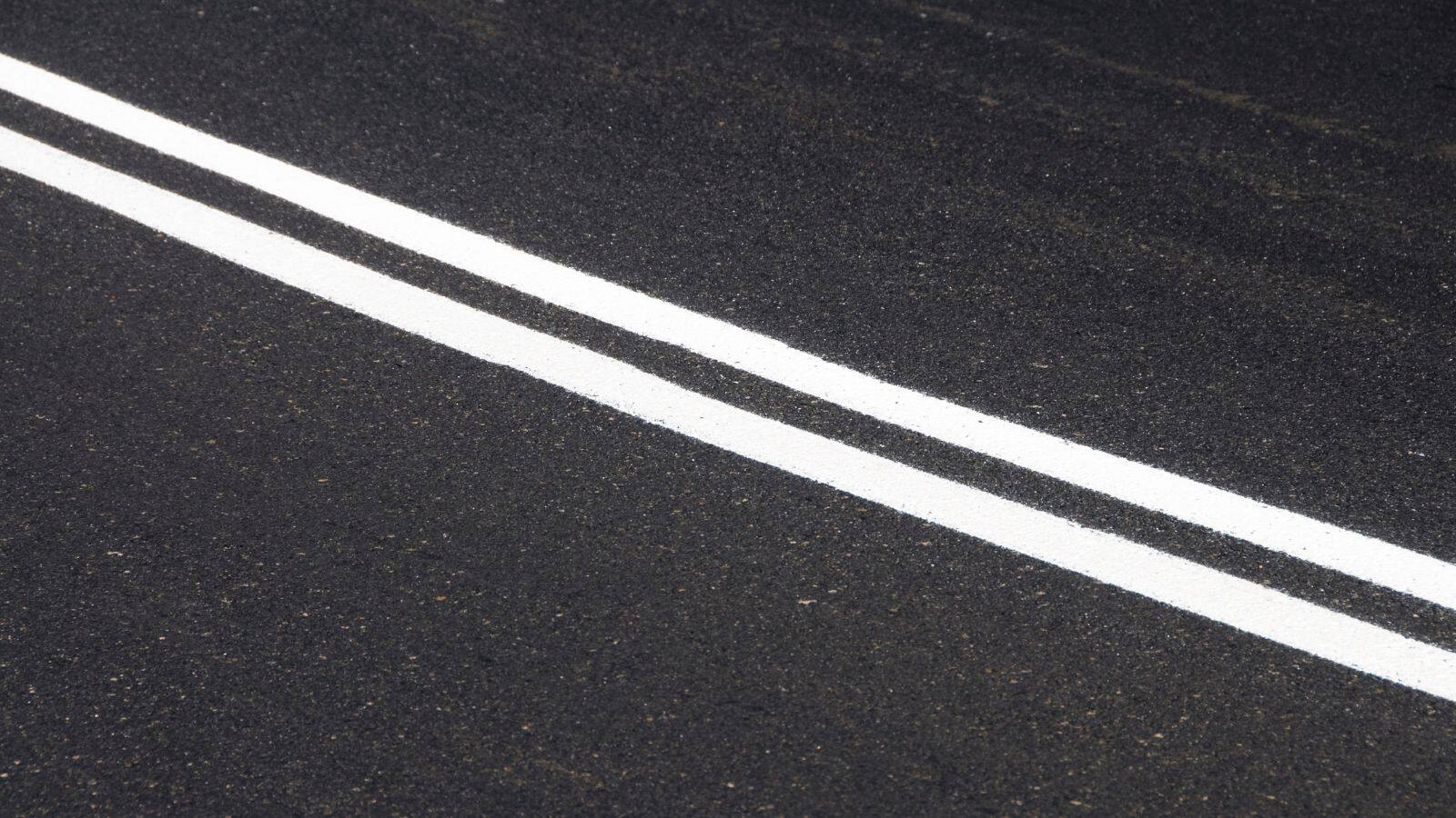 do you know the meaning of white and yellow lines on roads and highways asm do you know the meaning of white and yellow lines on roads and highways asm