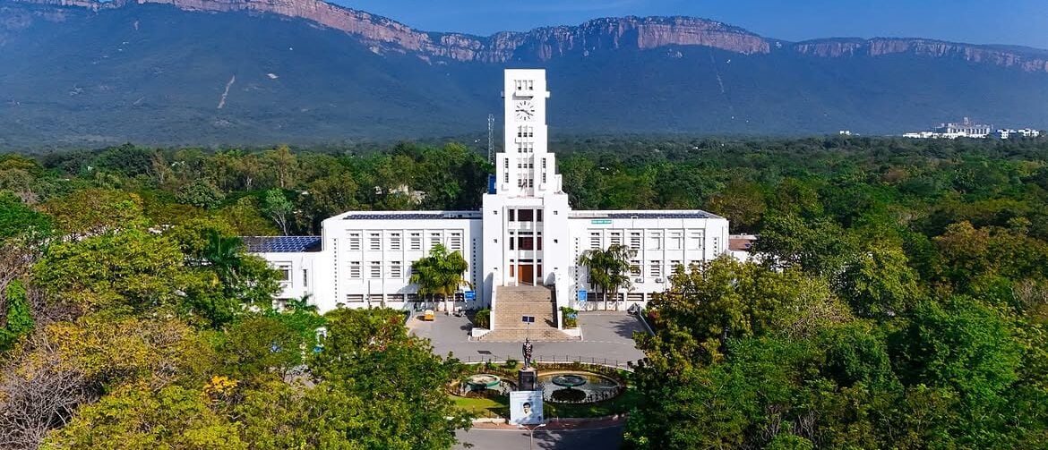 Sri Venkateswara University College of Engineering, TirupatiA preferred government engineering college in Andhra Pradesh, SVUCE offers quality education, experienced faculty and good placement opportunities. Candidates in this rank range may have a chance in select branches based on counselling trends.