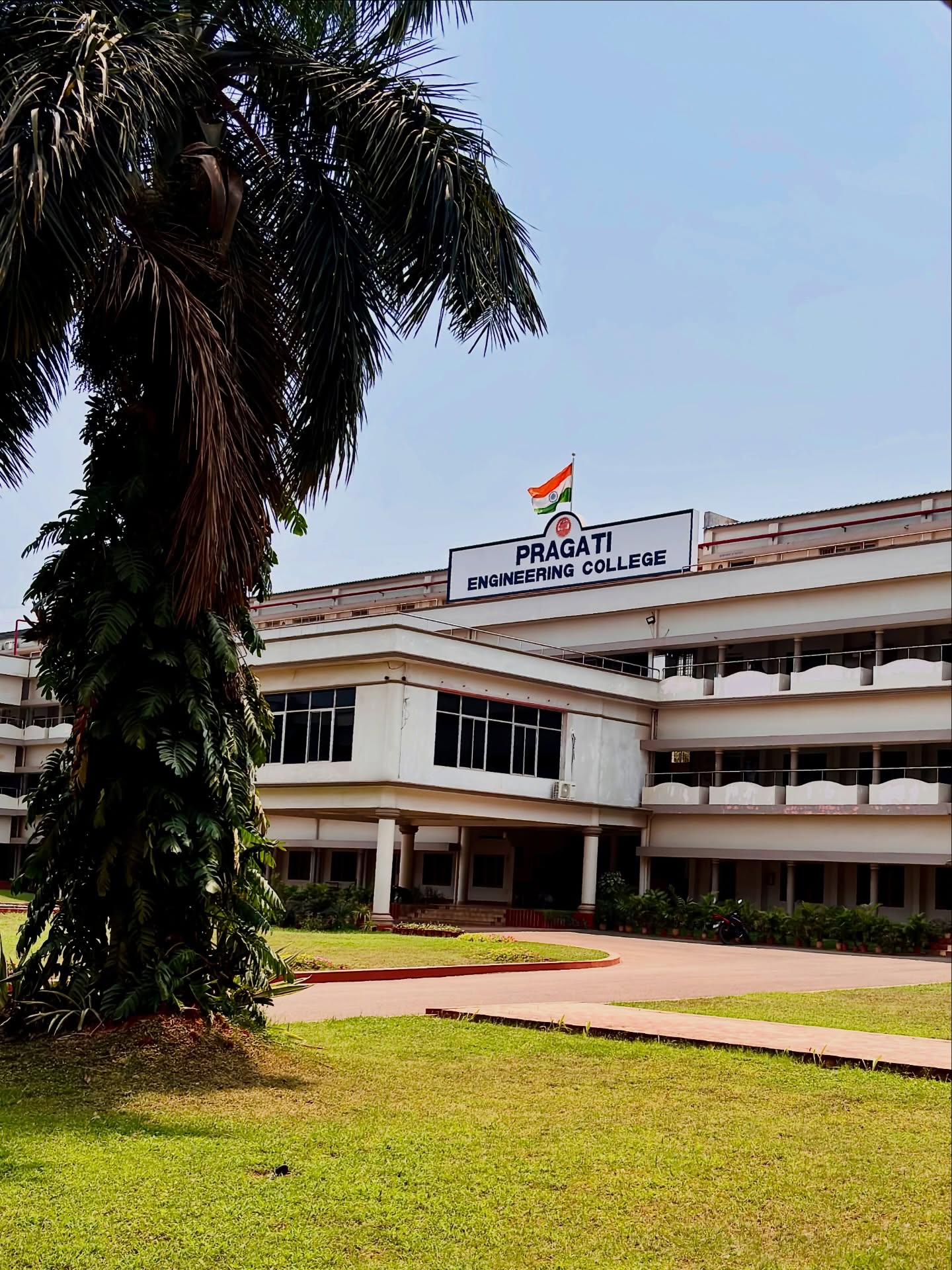 Pragati Engineering College, SurampalemA popular private engineering college, Pragati Engineering College has consistently performed well in placements and academics, making it a good option for students in this rank bracket.