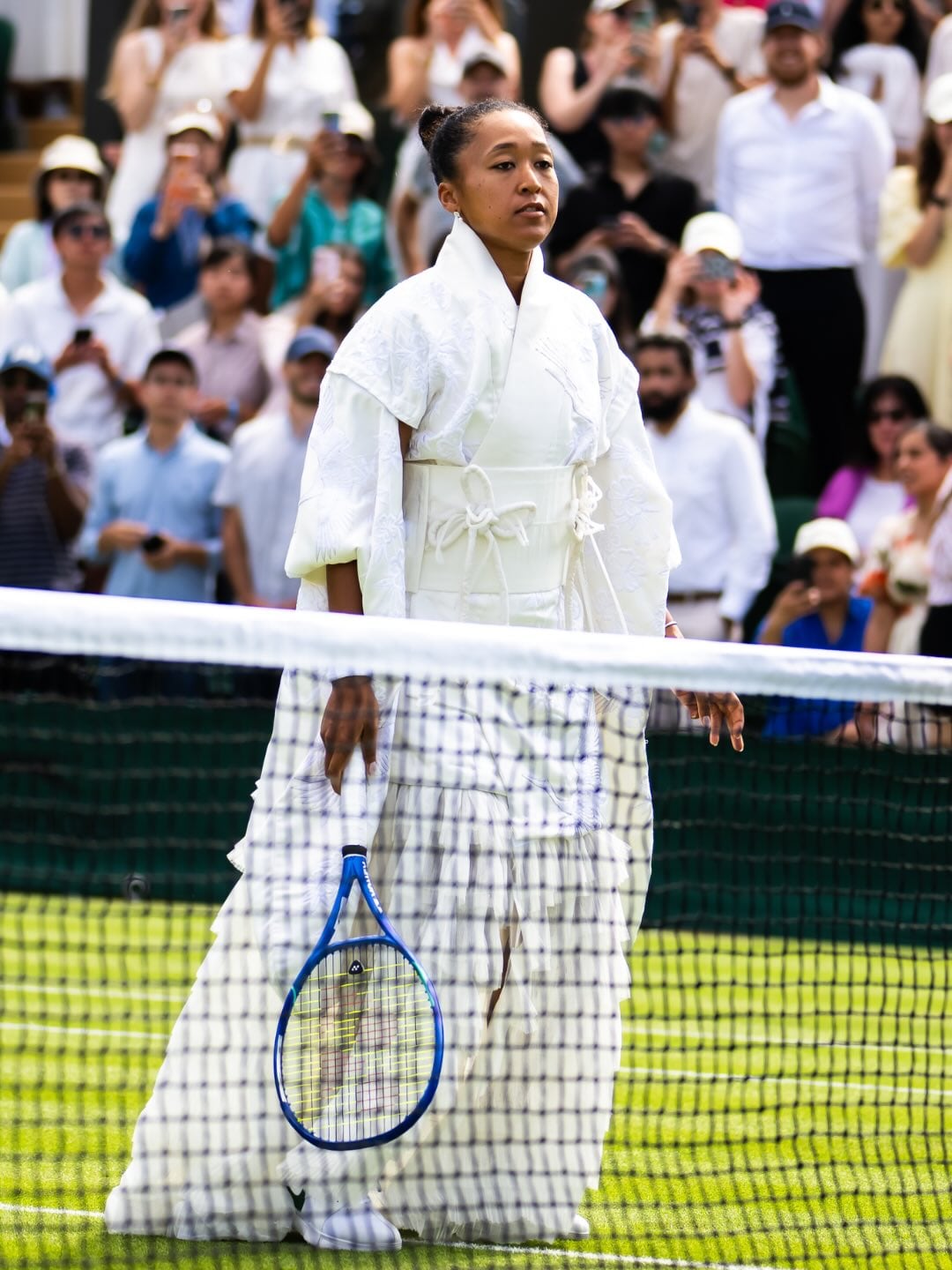 Naomi Osaka Makes A Grand Entrance In A Custom Kimono-Inspired Ensemble Naomi Osaka Makes A Grand Entrance In A Custom Kimono-Inspired Ensemble