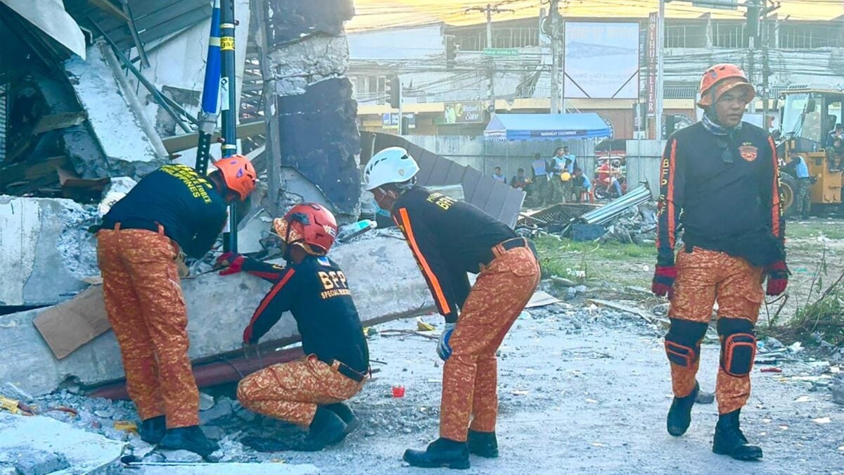 Philippines Earthquake: 7.8 Magnitude Quake Kills 32 in Mindanao, Triggers Tsunami Across South Asia