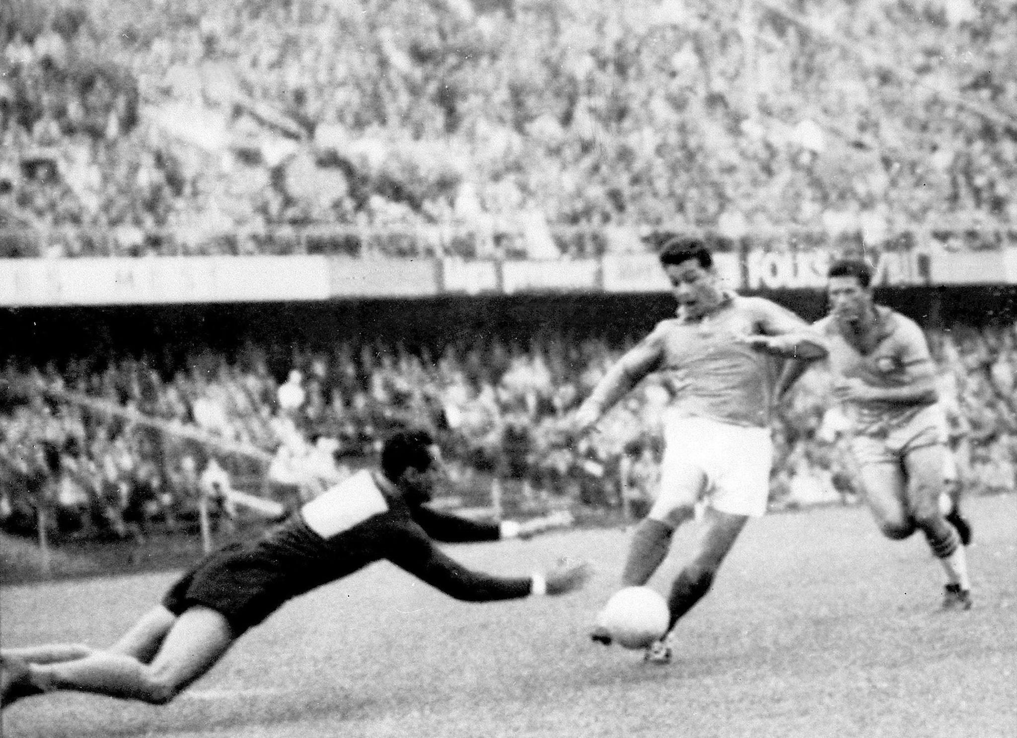 Dream start against Paraguay. Fontaine opened his tournament with a hat-trick in France's 7-3 victory. (AFP)