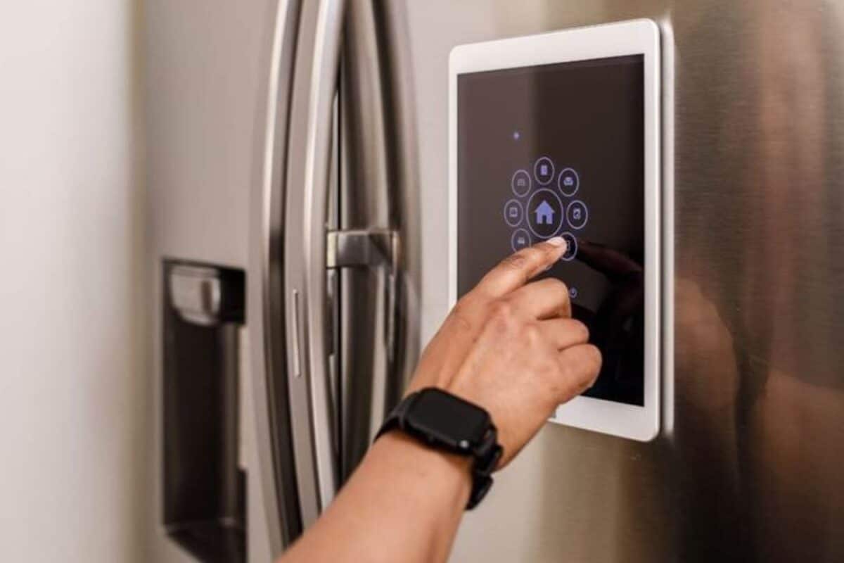 Smart & Smart-Inverter Refrigerator Buying Guide: The High-Tech Kitchen Upgrade