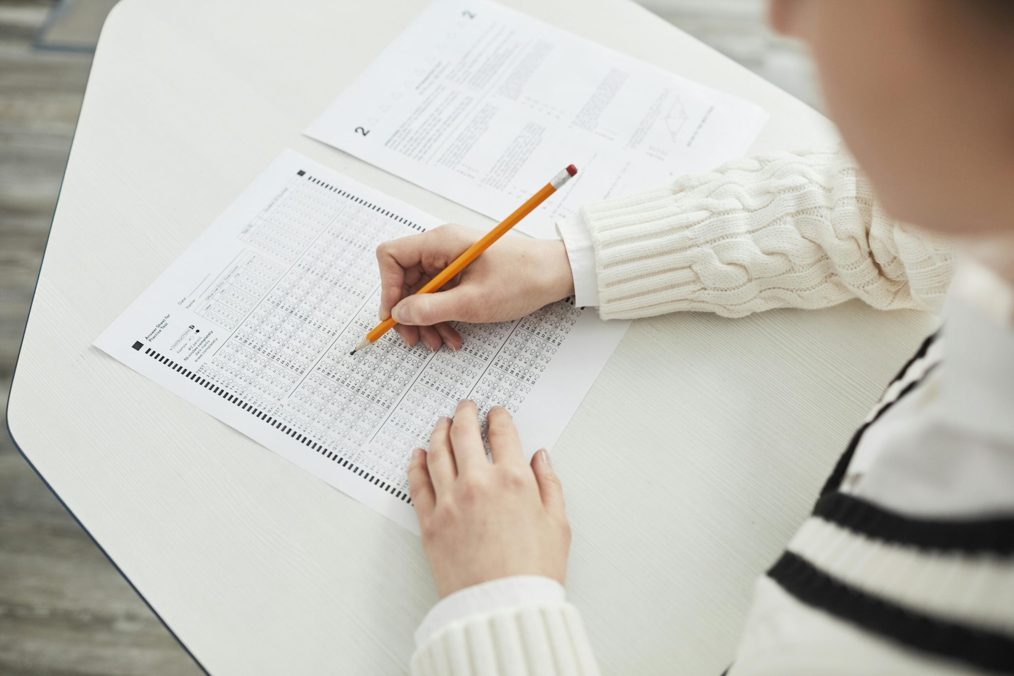 Challenging Out of Panic Without Normalization Analysis: Students often panic over a single disputed question without understanding how their raw scores translate via the equipercentile method. Challenging universally dropped questions or clear multi-correct options unnecessarily wastes resources, as NTA evaluates those errors collectively for all candidates. (Representative Image: Pexels) Challenging Out of Panic Without Normalization Analysis: Students often panic over a single disputed question without understanding how their raw scores translate via the equipercentile method. Challenging universally dropped questions or clear multi-correct options unnecessarily wastes resources, as NTA evaluates those errors collectively for all candidates. (Representative Image: Pexels)
