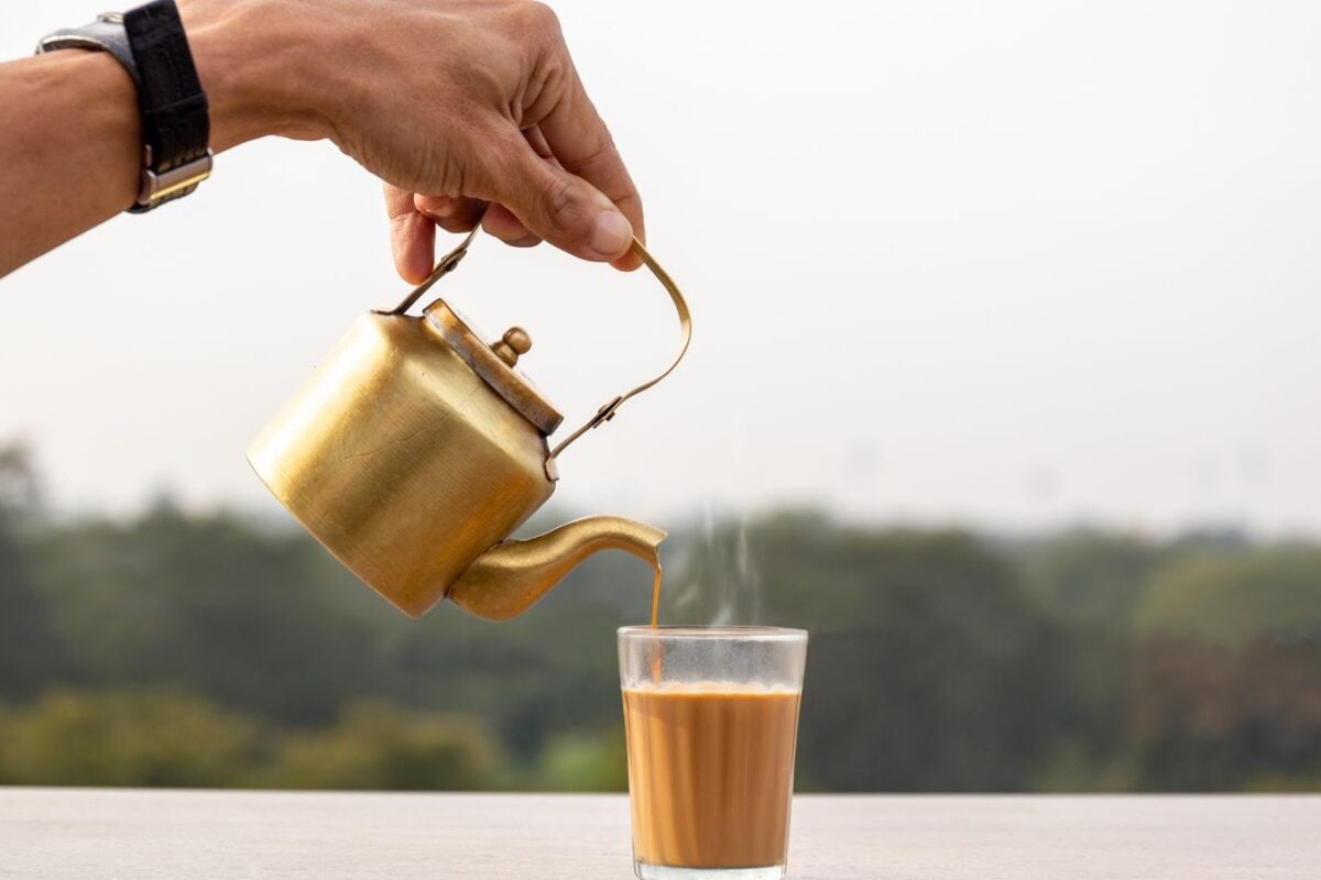 Morning Or Evening Chai: Which Is Better For Your Health?
