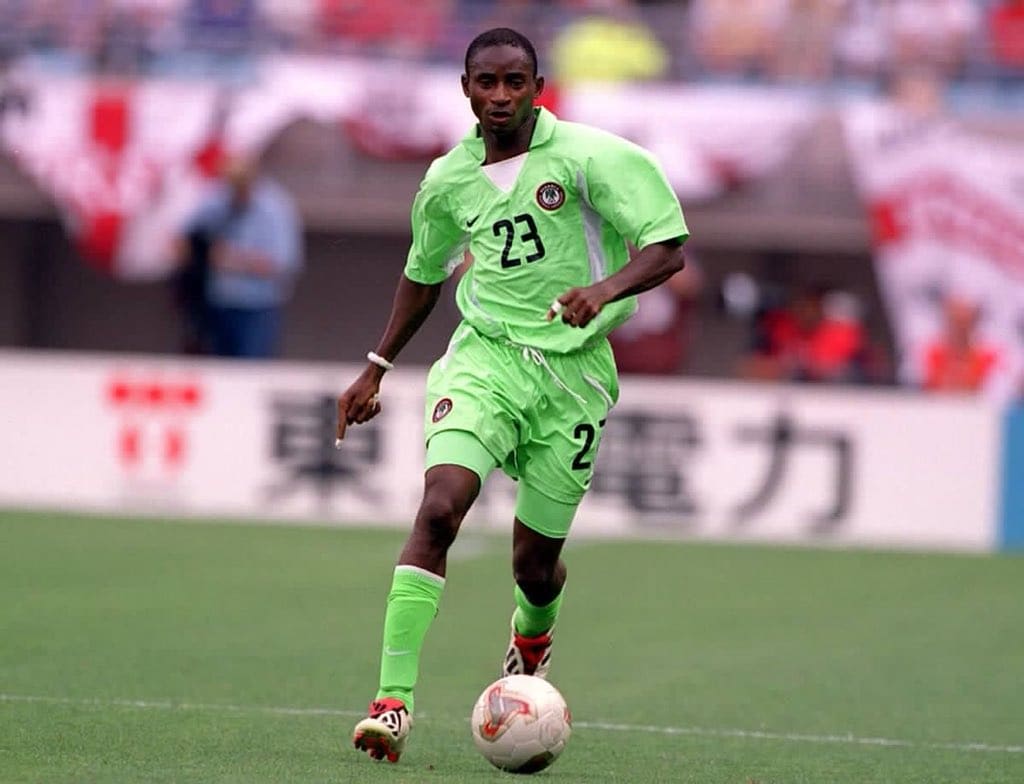 Femi Opabunmi  became Nigeria's youngest player ever as he made his WC bow at the tender age of 17 years, 100 days in 2002. (x)