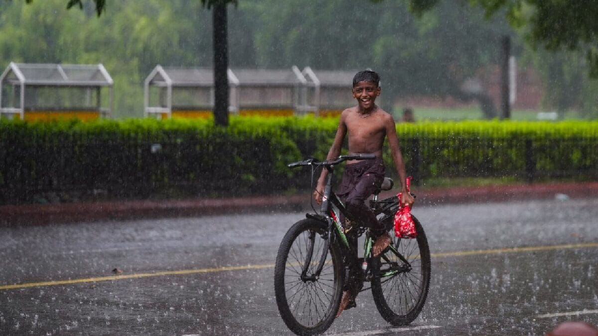 Air India Issues Travel Advisory As Dust Storm Disrupts Flights In Delhi: Details