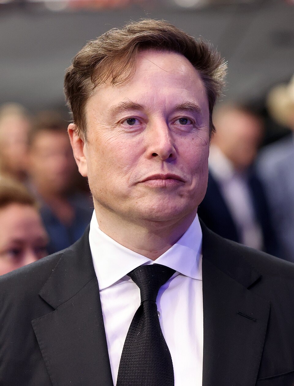 3. Elon Musk (South Africa)Elon Musk, born in South Africa, became a US citizen in 2002. The trillionaire entrepreneur founded SpaceX and transformed industries through ventures including Tesla, making him one of the wealthiest people in history. 3. Elon Musk (South Africa)Elon Musk, born in South Africa, became a US citizen in 2002. The trillionaire entrepreneur founded SpaceX and transformed industries through ventures including Tesla, making him one of the wealthiest people in history.