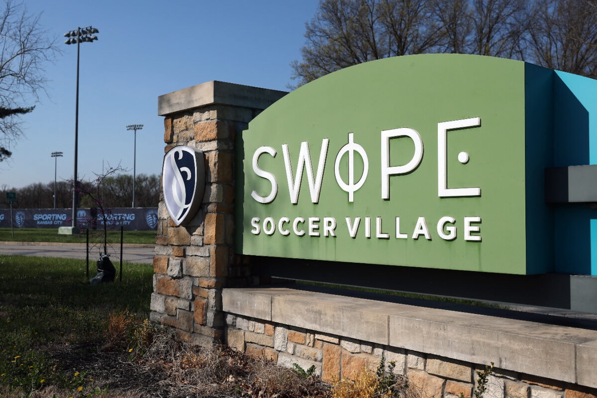 Nine Injured In Shooting Near England’s World Cup Base Camp In Kansas City - Report