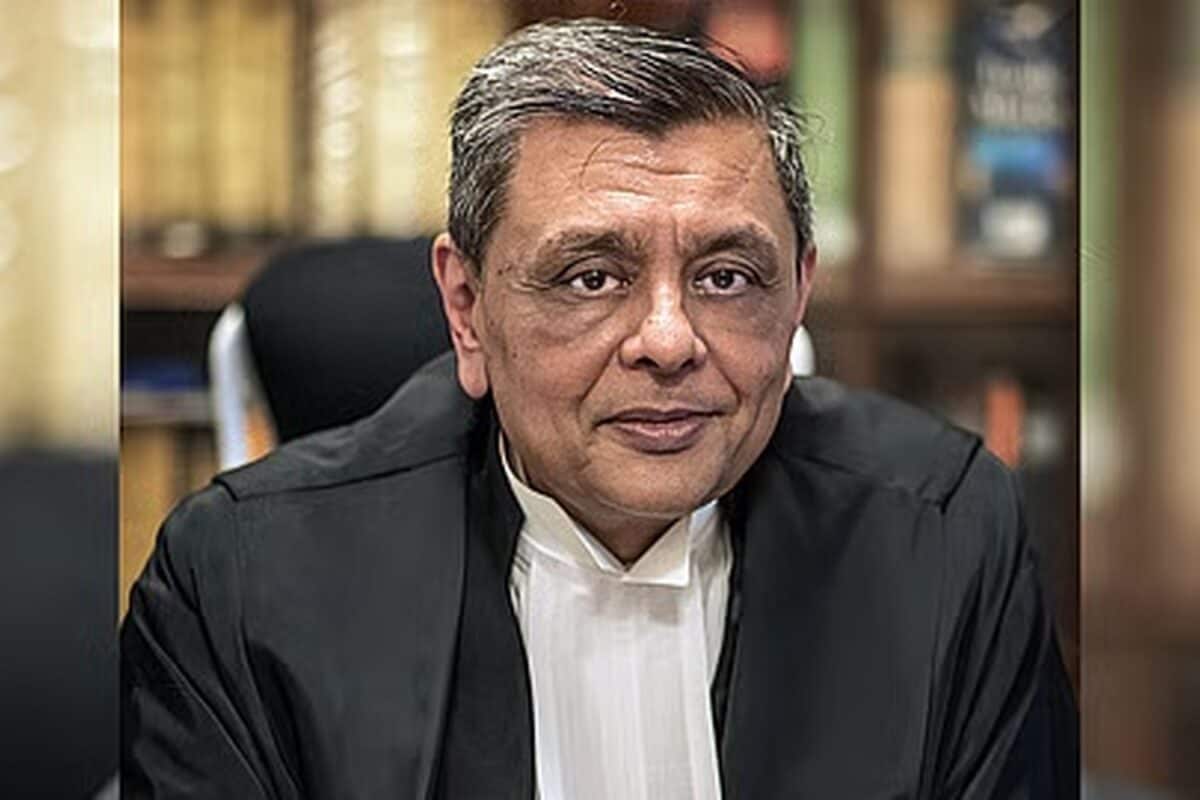 After Threats, Bombay Bar Seeks MEA Intervention F