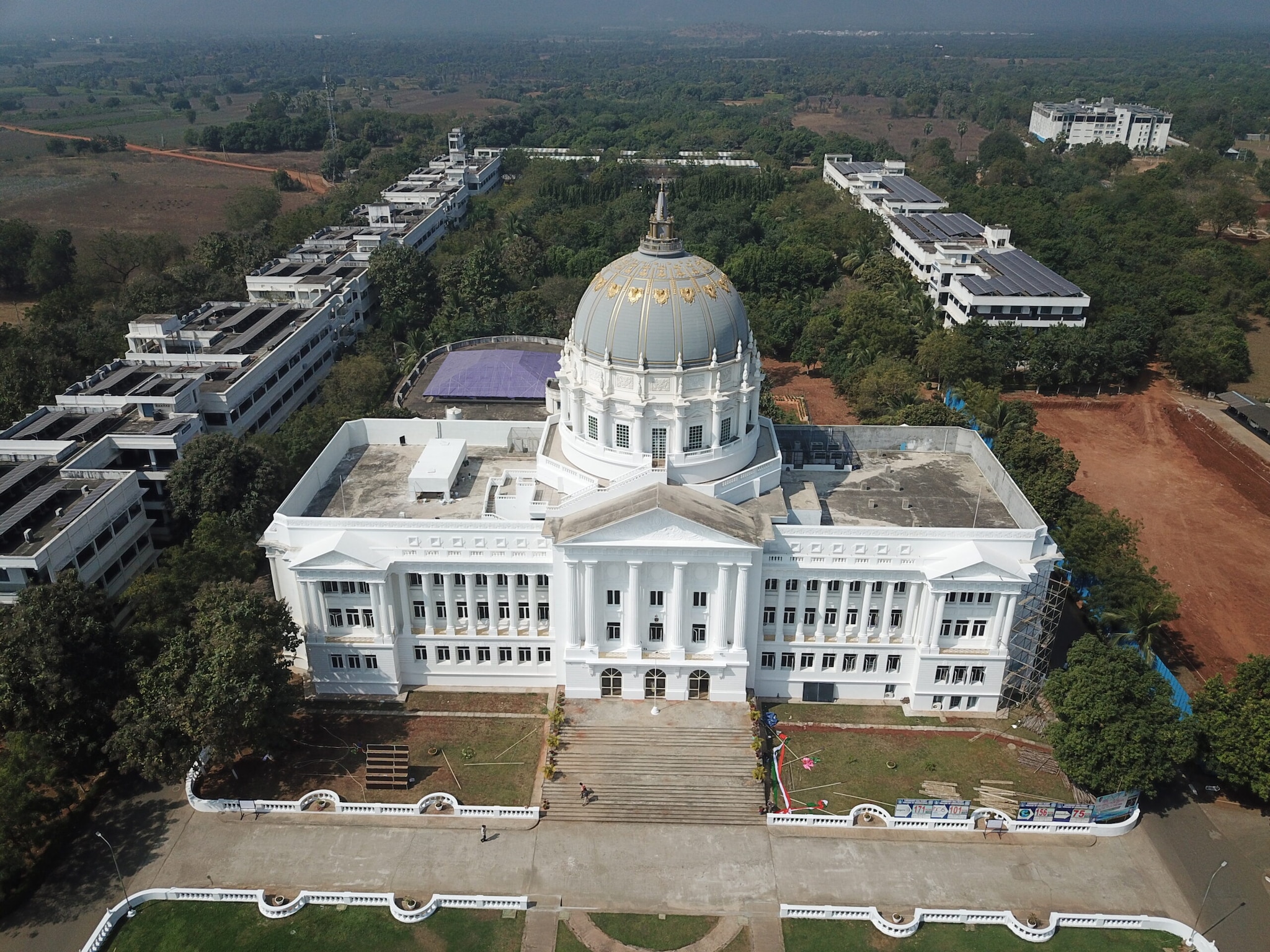 Lakireddy Bali Reddy College of Engineering, MylavaramLBRCE offers a good mix of academics, infrastructure and placement support. It is often among the preferred choices for candidates during AP EAMCET counselling.