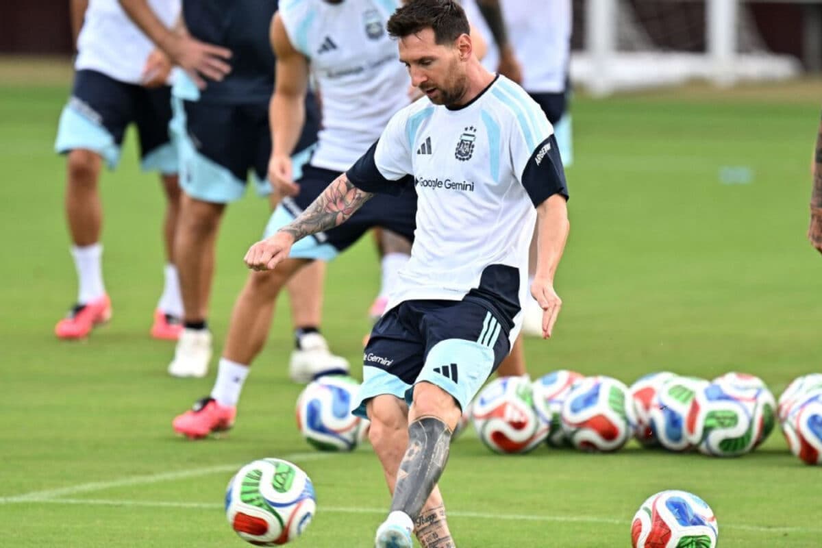 Lionel Messi Back In Partial Training; Could Return Before World Cup Opener, Says Scaloni