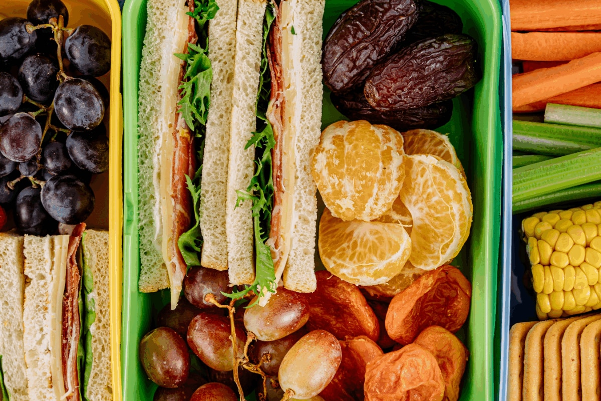 Are You Packing Your Lunch Wrong? 4 FSSAI Rules For A Fresh Meal