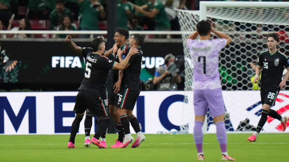 Mexico Punch FIFA WC Round-of-32 Ticket As Romo Capitalises On South Korea's Howler
