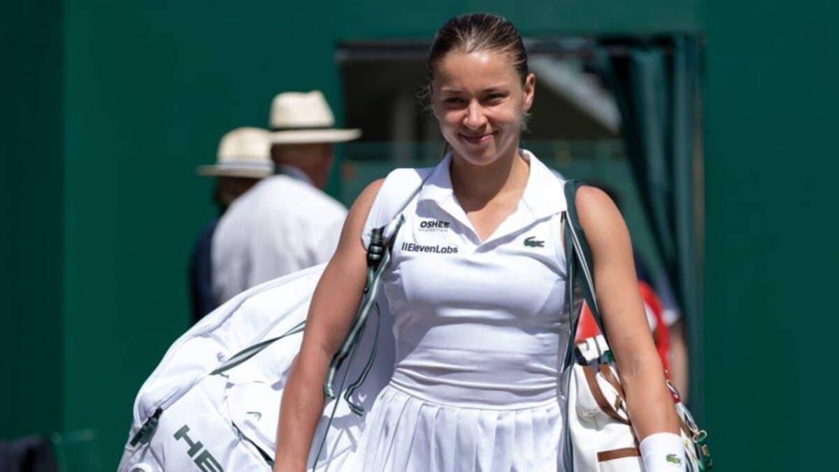 French Open Finalist Maja Chwalinska Crashes Out Of Wimbledon 2026