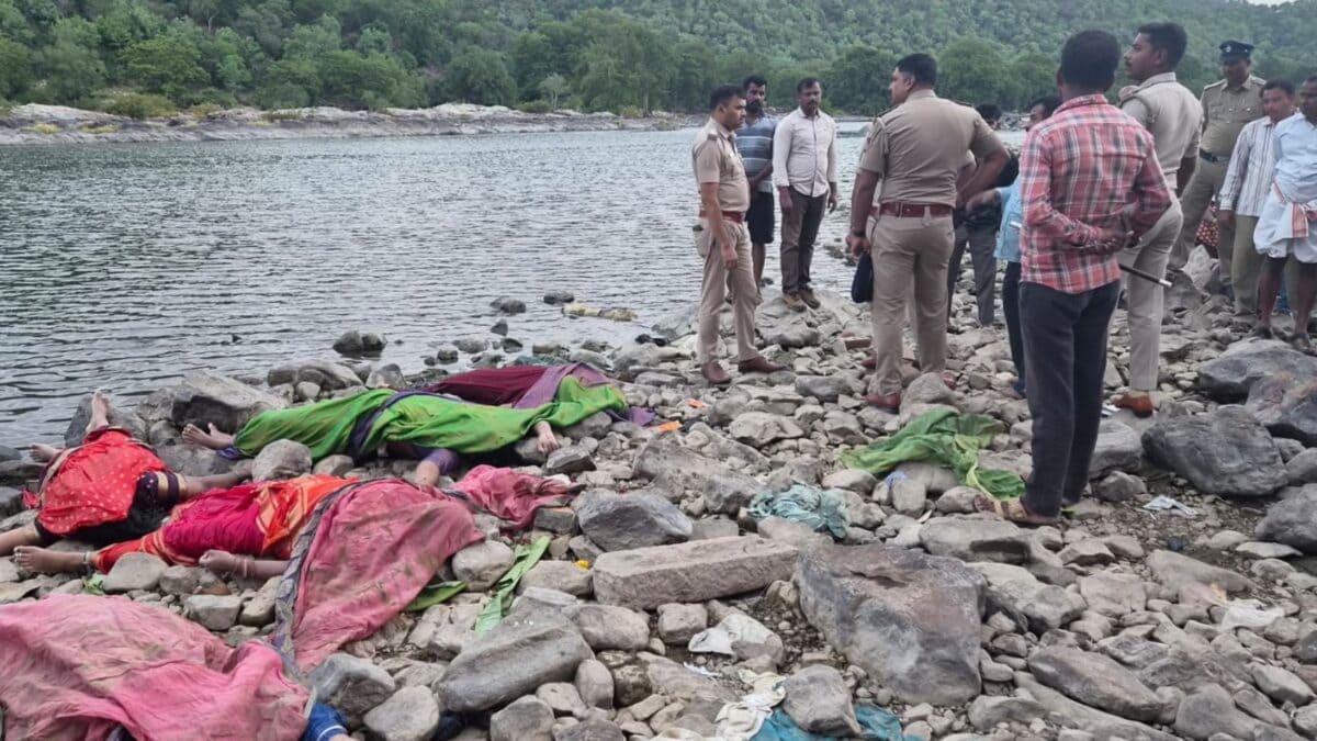 Five Family Members Drown In Cauvery River Near Mandya's Muthathi Tourist Spot