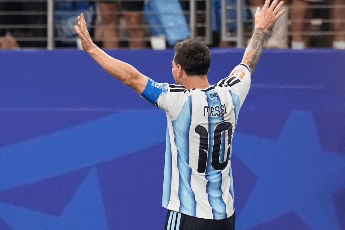 Magical-As-Ever Messi Breaks World Cup Record As Argentina Reach Last 32