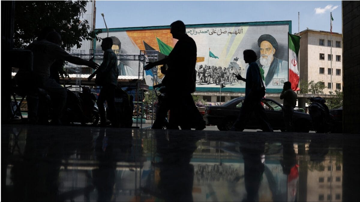 Hormuz Reopening, Frozen Funds, Nuclear Talks: What’s Inside The 14-Point US-Iran Peace Deal