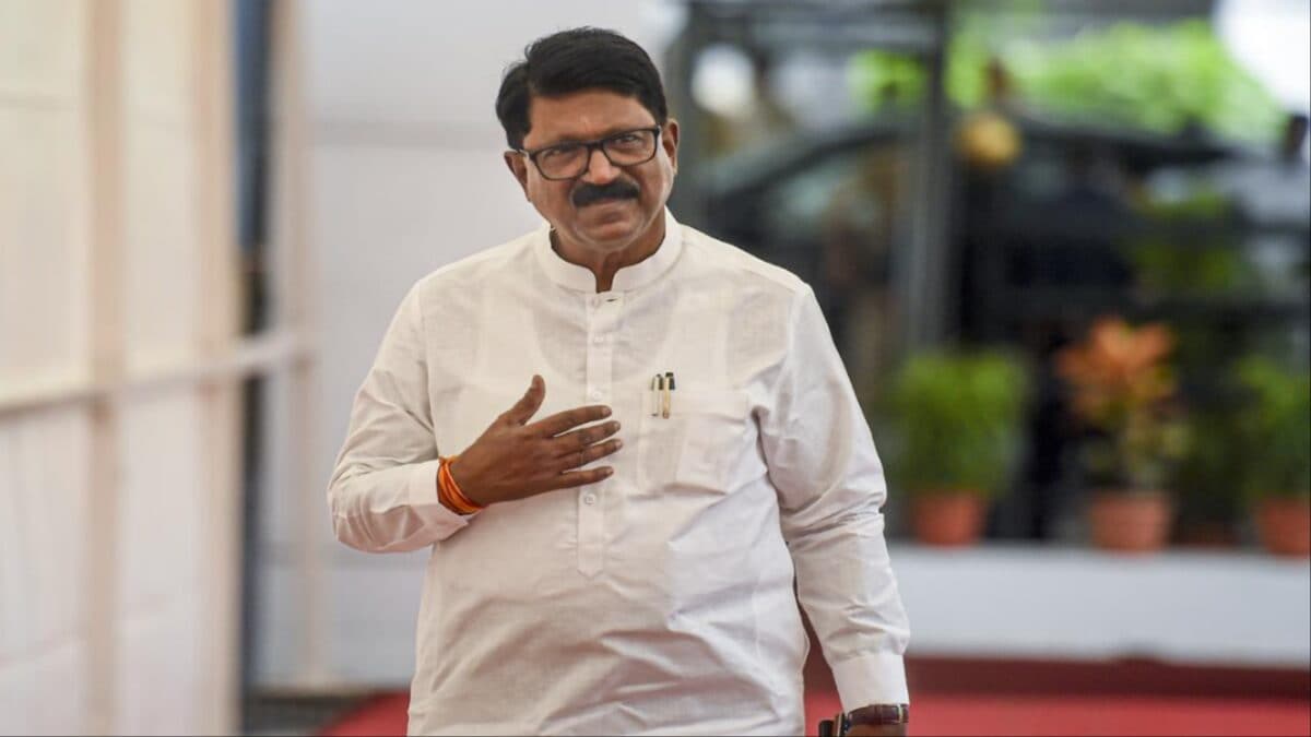 Amid 'Operation Tiger' Buzz, Sena MP Arvind Sawant Asks Om Birla To Reject Split, Merger Claims