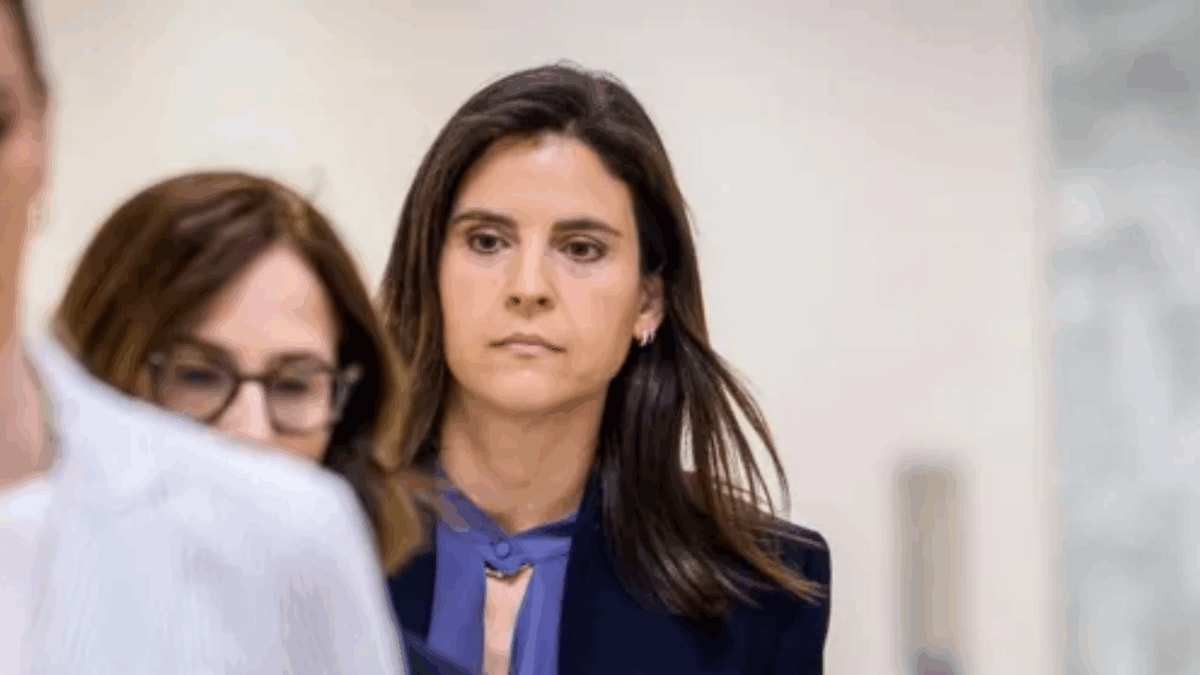 Epstein Survivor Says She Attended Beatrice's 18th Birthday, Dinner At Andrew's Buckingham Palace Apartment