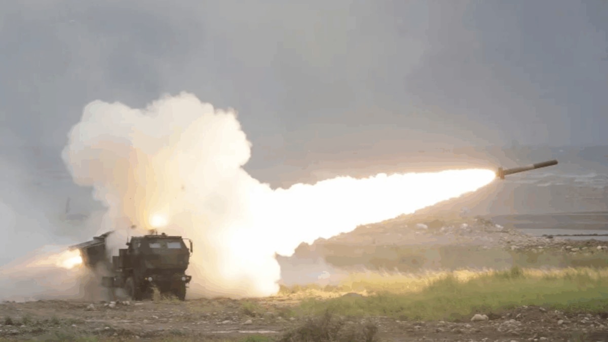 Taiwan Demonstrates Shoot-And-Scoot' US-Made HIMARS Capability In Live-Fire Drill Facing China