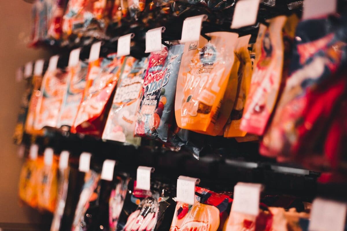 Fake Expiry Dates On Packed Food Items? 5 Things You Must Check Before Buying