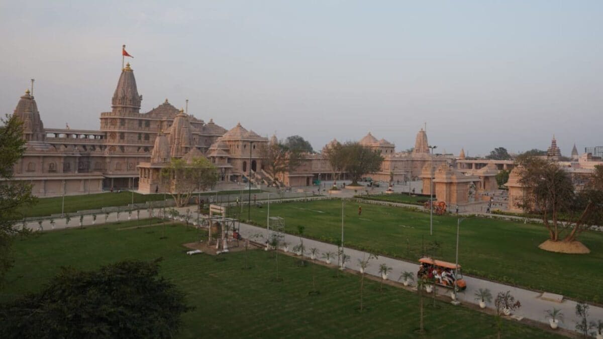 Ram Temple Trust Likely to Appoint CEO Amid Donation Theft Row, Assures Devotees Valuables Are 'Safe'