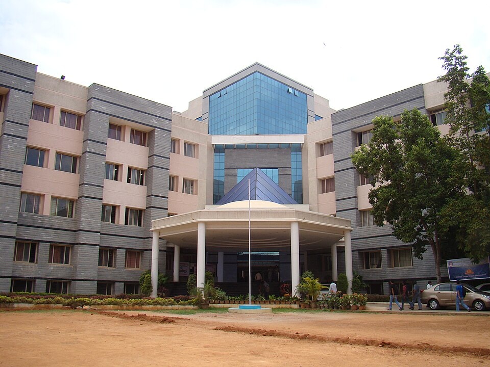 Ramaiah Institute of Technology: A Bengaluru landmark founded in 1962, this autonomous powerhouse is acclaimed for its massive industry-driven curriculum and infrastructure. It offers stellar placement opportunities, modern research centers, and a diverse student community focused heavily on technical innovation and leadership. Ramaiah Institute of Technology: A Bengaluru landmark founded in 1962, this autonomous powerhouse is acclaimed for its massive industry-driven curriculum and infrastructure. It offers stellar placement opportunities, modern research centers, and a diverse student community focused heavily on technical innovation and leadership.