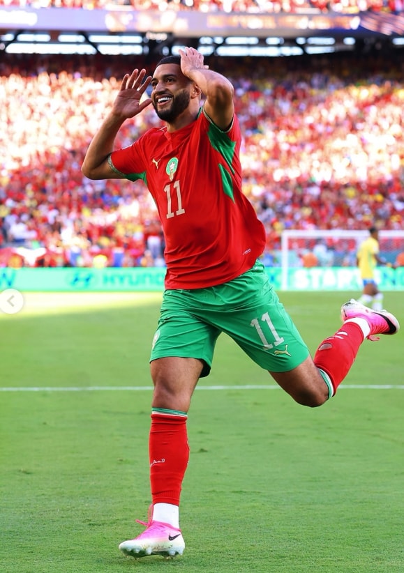 Till a few years ago, football boots were largely in shades of black, or maybe whites and blues. But now, brands started using all kinds of bright colours to stand out. And at the 2026 World Cup, things have completely changed. Instead of trying to look different, almost every player on the field is wearing the exact same shade of bright pink. Till a few years ago, football boots were largely in shades of black, or maybe whites and blues. But now, brands started using all kinds of bright colours to stand out. And at the 2026 World Cup, things have completely changed. Instead of trying to look different, almost every player on the field is wearing the exact same shade of bright pink.