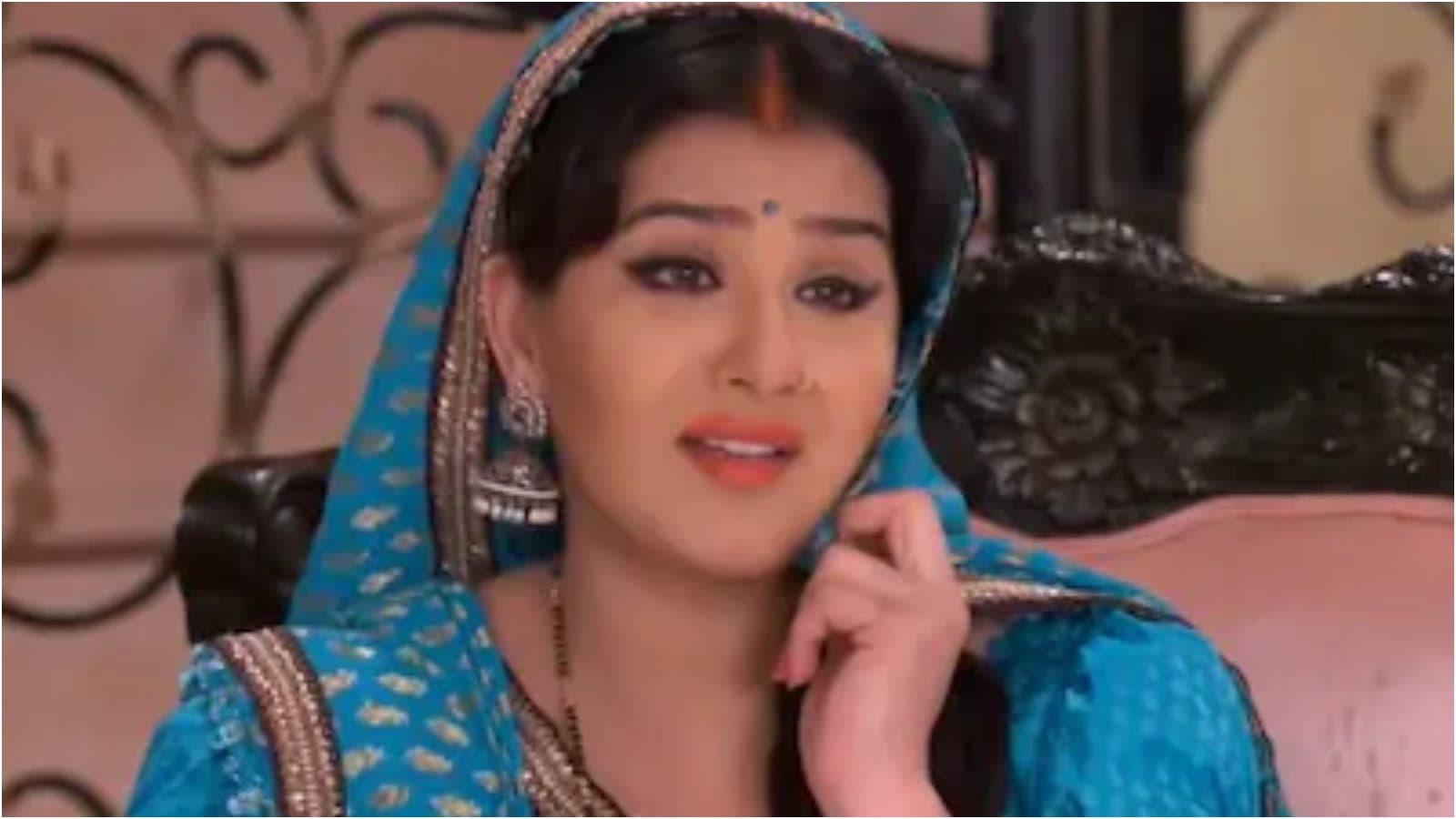 Shilpa Shinde, best known for playing Angoori Bhabi in the hit sitcom Bhabiji Ghar Par Hain, has been making headlines after she recently made a revelation about her long-running dispute with the show's producer, Sanjay R. Kohli. During an appearance on comedians Bharti Singh and Haarsh Limbachiyaa's YouTube channel, the actress claimed that a sexual harassment complaint she filed against Kohli in 2017 was fake and was instead linked to ongoing contractual disagreements. Her statement quickly sparked widespread reactions, drawing criticism from several quarters, including members of the entertainment industry, social organizations, and social media users.