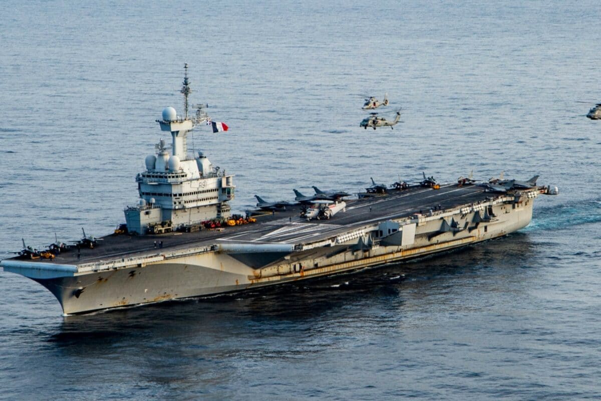 French Flagship Aircraft Carrier Ready To Deploy To Hormuz On Short Notice To Keep Strait Open, Says Macron