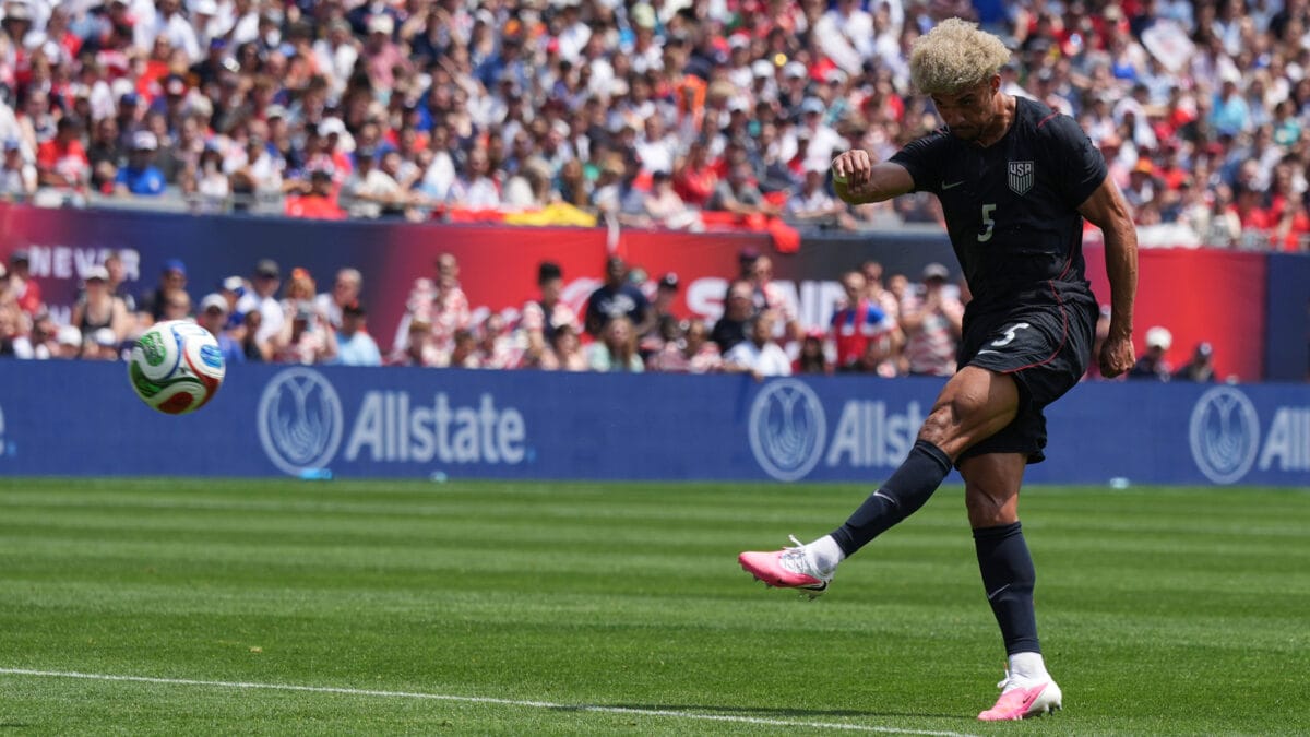 USMNT's Antonee Robinson’s Thunderbolt And Backflip Steal The Show Against Germany | WATCH