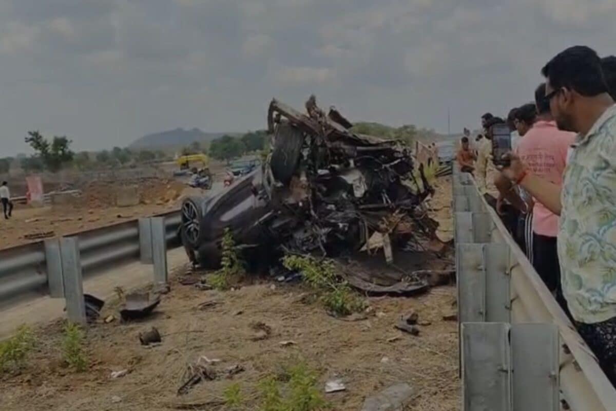 Birthday Party Ends In Horror: BMW Crash On Mumbai-Delhi Expressway Kills Two, Body Parts Scattered