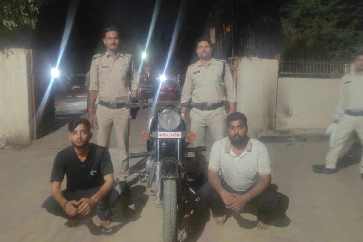 Petrol Pump Worker Set On Fire After Late-Night Argument, Father Burnt Saving Him In MP’s Gwalior