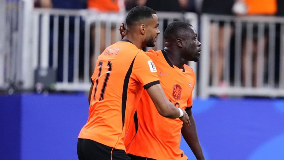 'Bro-Kpo' Emulate 'Robin- Robben'! Dutch Duo Script Histor In Demolition Of Sweden