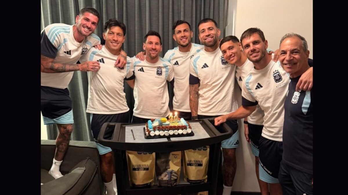 GOAT Levels Up! Lionel Messi Celebrates 39th Birthday With Argentina Teammates