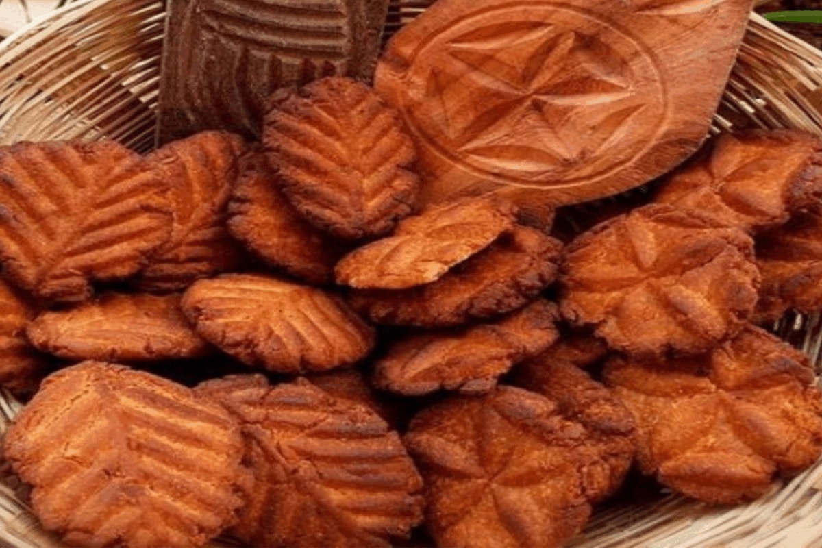 Thekua Goes Global: PM Modi Gifts Bihar Delicacy To Slovakian Speaker, Here's How It Is Prepared