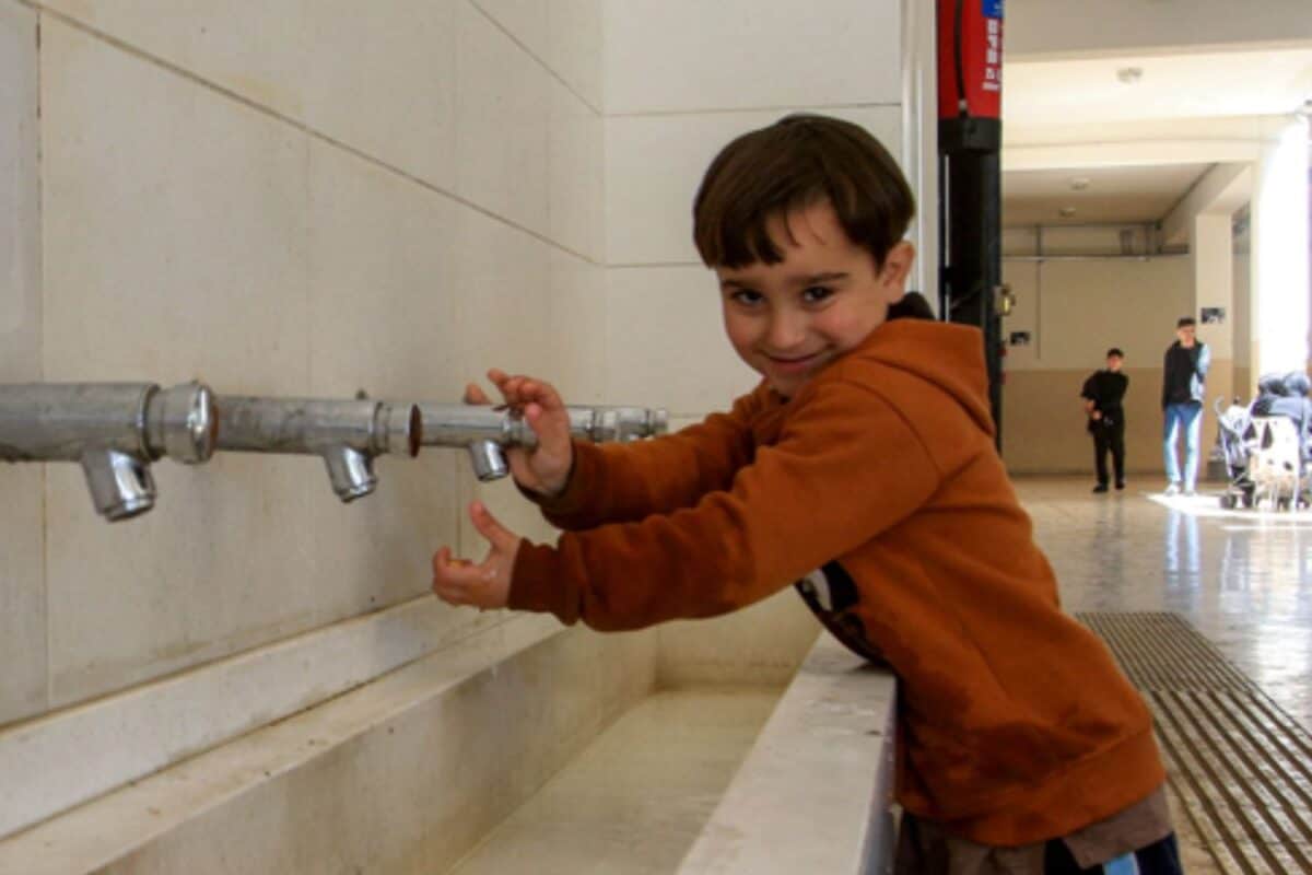 No Drinking Water For Iran's Sirik Town After US Strikes Destroy Two Reservoirs