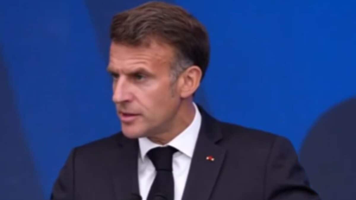 Macron Says India, France Will Build 'Cooperative AI' As US Restricts Access To Anthropic's Top Models