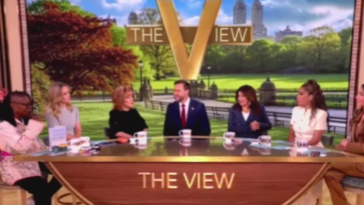 'Are You His Interpreter?': Panelists Mock JD Vance's Defence Of Trump's 'I Love Inflation' Remark