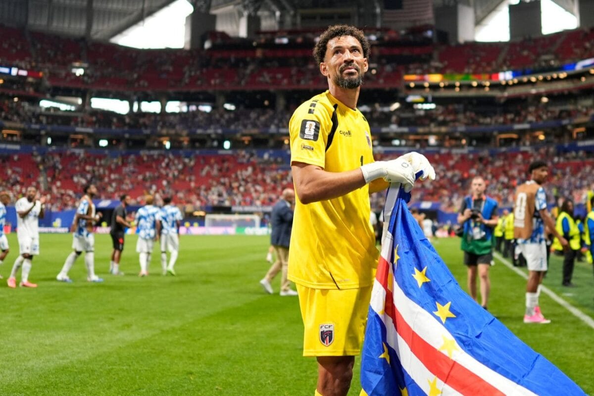 Democrat Urges US Visa For Cape Verde Goalkeeper Vozinha's Mother: 'No Mother Should...'