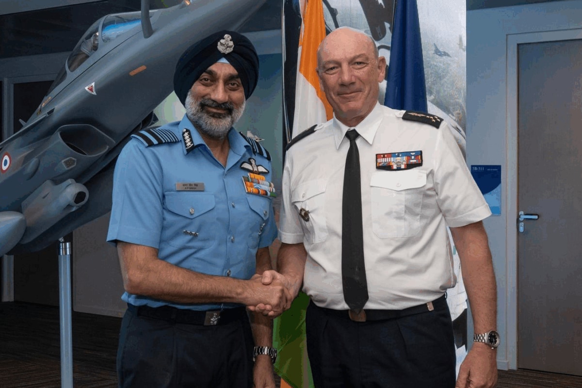 IAF Chief Gets First-Hand Look At A400M During France Visit, Meets Military Counterparts