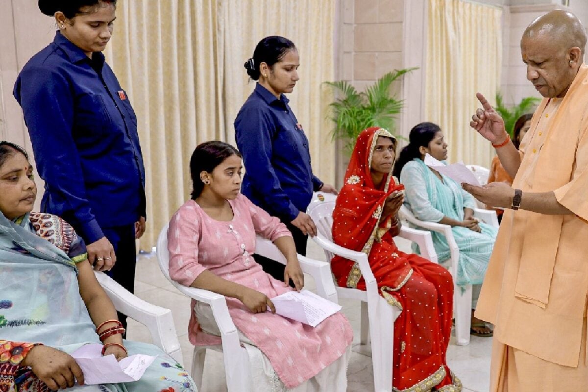 CM Yogi Hears Grievances Of Around 200 People At Janata Darshan In Gorakhpur