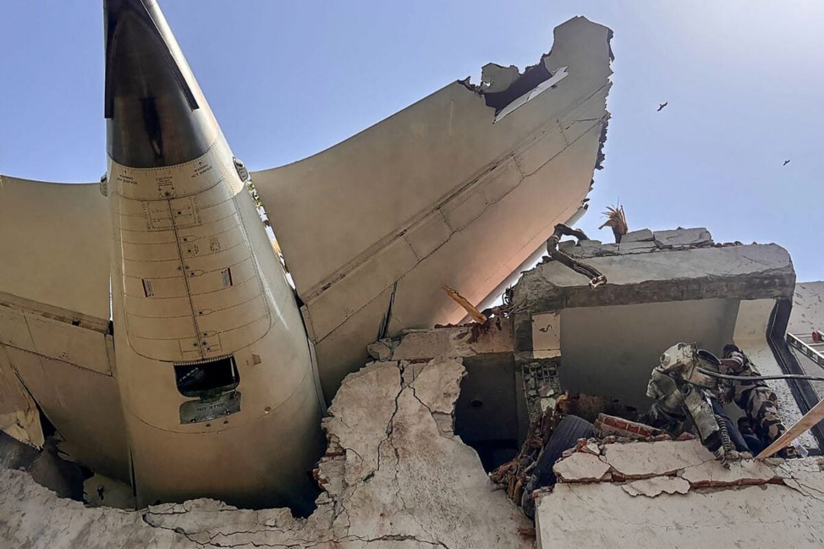 Pilot Error Or Technical Fault? A Year On, Experts