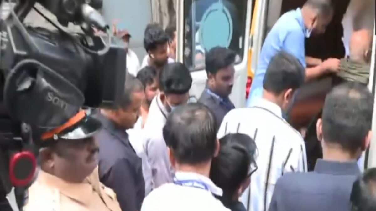 एक फैसला, छह 'लापता' सांसद और शिंदे शिवसेना के बीच विभाजन का साया