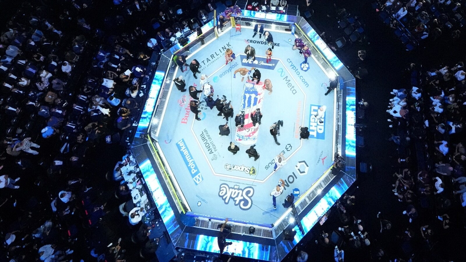 Ciryl Gane wins the interim heavyweight title bout against Alex Pereira at UFC Freedom 250 on the South Lawn of the White House, Monday, June 15, 2026, in Washington. Alex Brandon/Pool via REUTERS