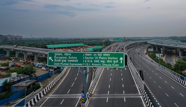  <strong>30-Minute NCR:</strong> Imagine reaching any major NCR city from Delhi in half an hour. That's the big promise of the draft Regional Plan-2041, which commits to 30-minute connectivity between Delhi and the region's big cities through superfast trains. According to reports, the draft goes before the NCR Planning Board on June 16. (PTI)