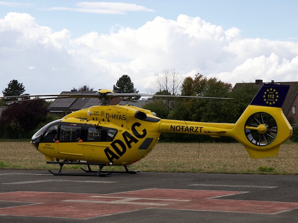  <strong>Heli-Taxi Network:</strong> Beyond rail, the plan reads like science fiction. It envisions a future-ready, slum-free NCR connected by heli-taxis, air ambulances, and even inland waterways, alongside road and rail. (Representative Image/Unsplash)